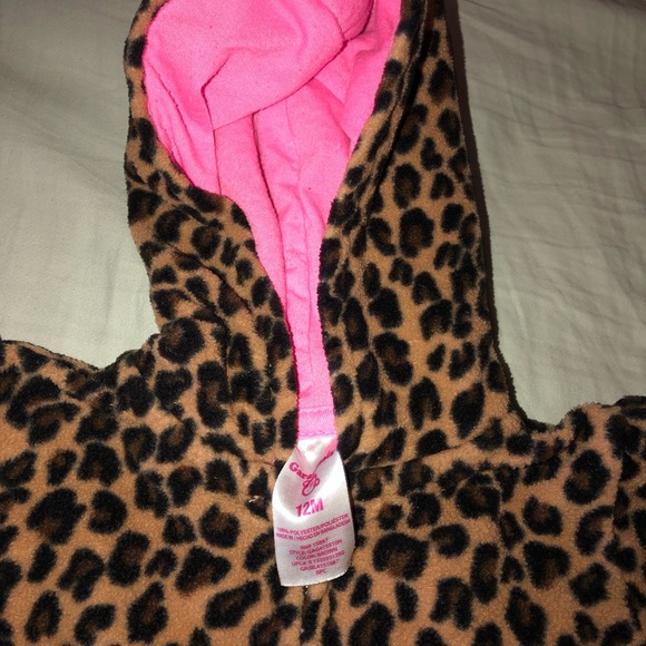 Cheetah Sweater - Picture 3 of 3